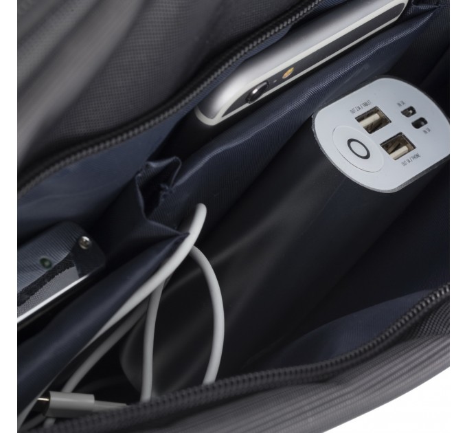 RivaCase Чехол для ноутбука Rivacase 8203 13.3" Black