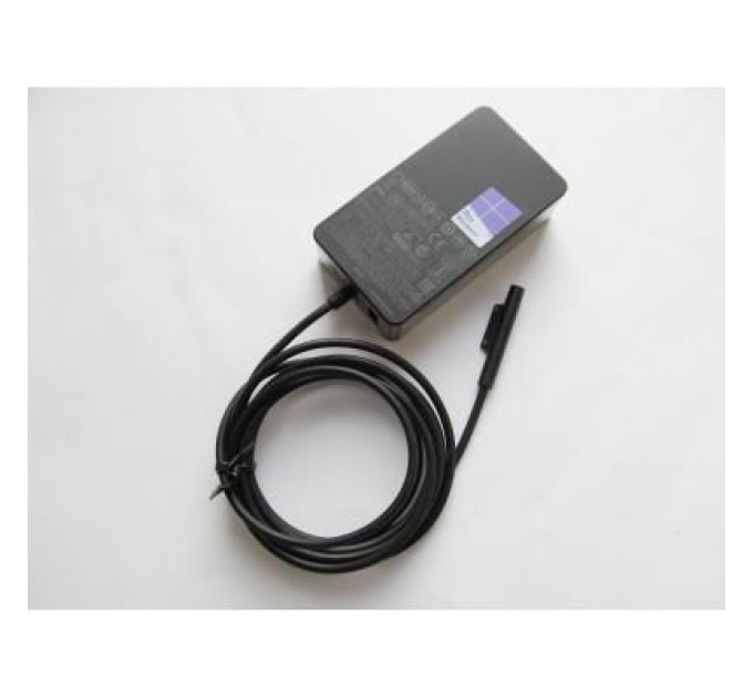 Microsoft Блок живлення до планшета Microsoft model 1800, 15В, 2.58А (44W), роз'єм Special + USB (A40271)