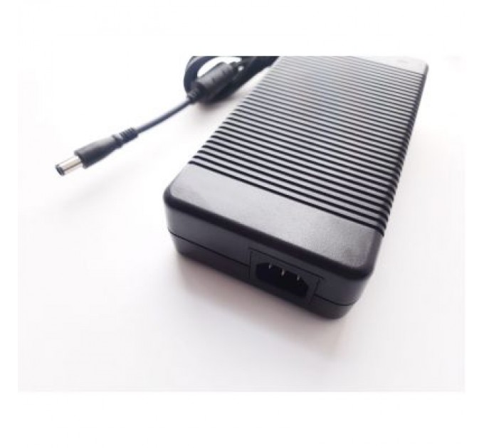 Dell Блок живлення до ноутбуку Dell 210W 19.5V 10.8A, 7.4/5.0(pin inside) (PA-7E / A40343)