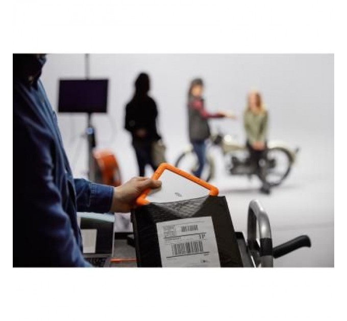 LaCie Зовнішній жорсткий диск 2.5" 8TB LaCie (STHT8000800)