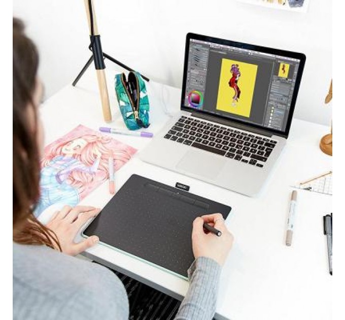 Wacom Графічний планшет Wacom Intuos M Bluetooth pistachio (CTL-6100WLE-N)