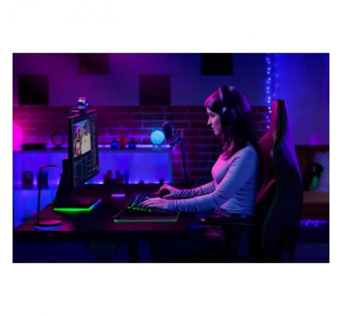 Razer Веб-камера Razer Kiyo Pro Full HD Black (RZ19-03640100-R3M1)