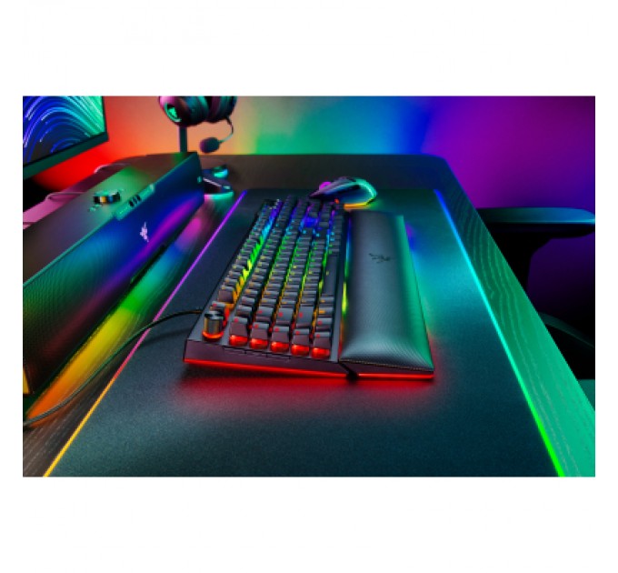 Razer Клавіатура Razer BlackWidow V4 PRO Yellow Switch USB UA Black (RZ03-04681800-R3M1)