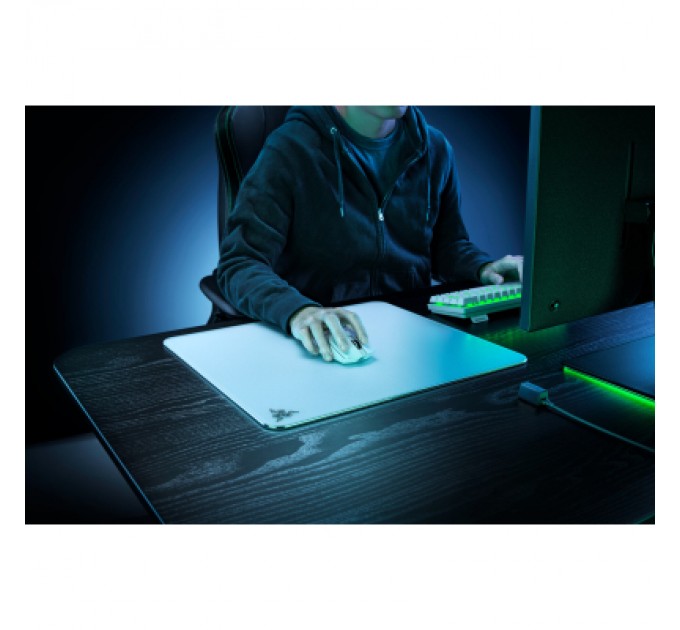Razer Килимок для мишки Razer Atlas White (RZ02-04890200-R3M1)
