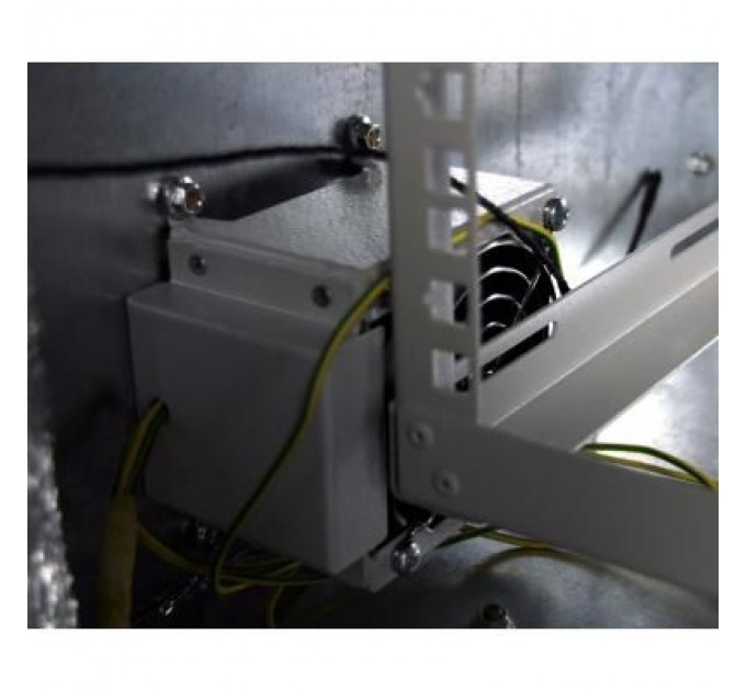 CSV Шафа настінна CSV 7U-450, кліматична, зовнішнього виконання, IP54 (04991)