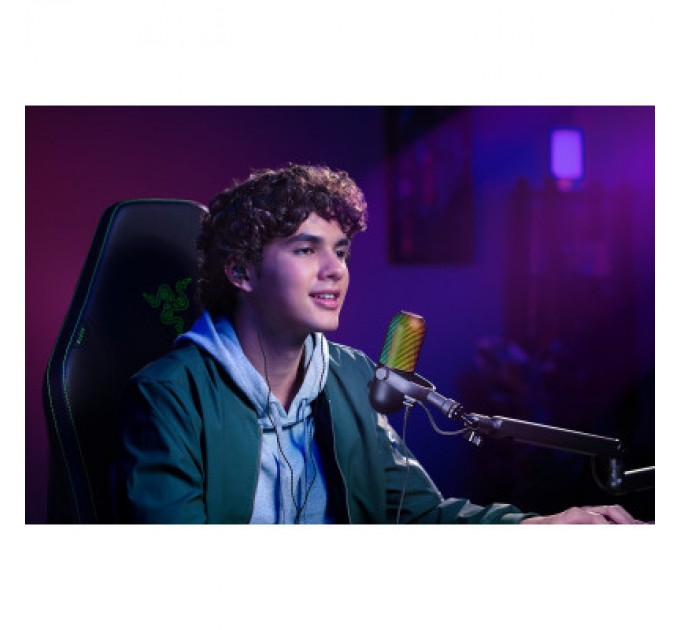 Razer Мікрофон Razer Seiren V3 Chroma (RZ19-05060100-R3M1)