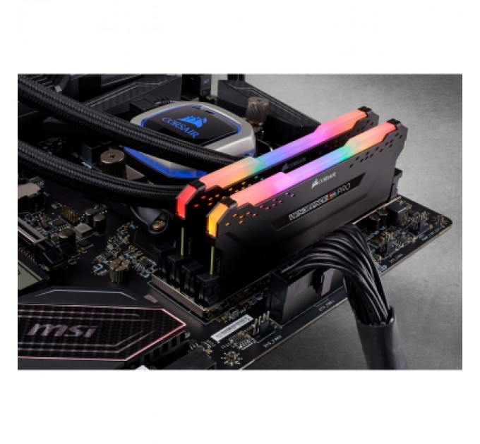 Corsair Модуль пам'яті для комп'ютера DDR4 16GB (2x8GB) 3600 MHz Vengeance RGB Pro Black Corsair (CMW16GX4M2D3600C18)