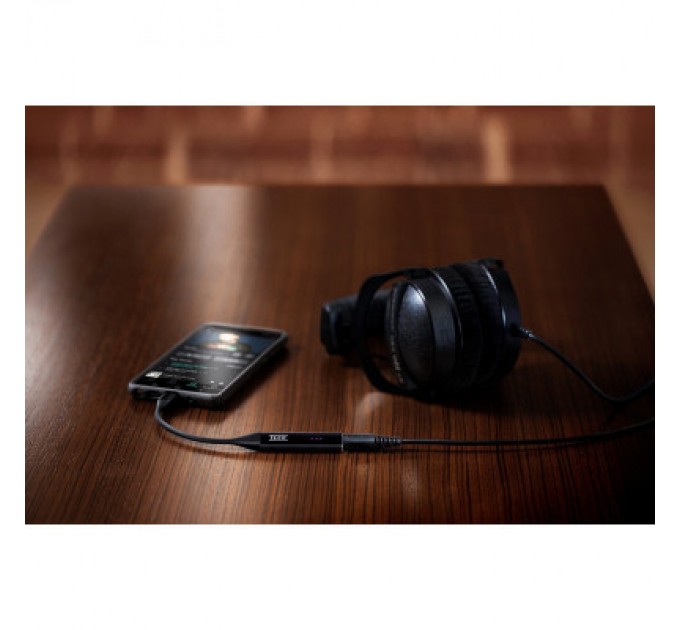 Razer Звукова плата Razer THX Onyx (RC21-01630100-R3M1)