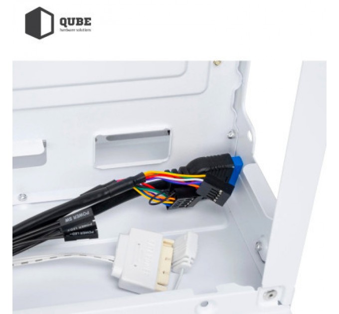 Qube Корпус Qube REEF ARGB White (REEF_GMNU3)