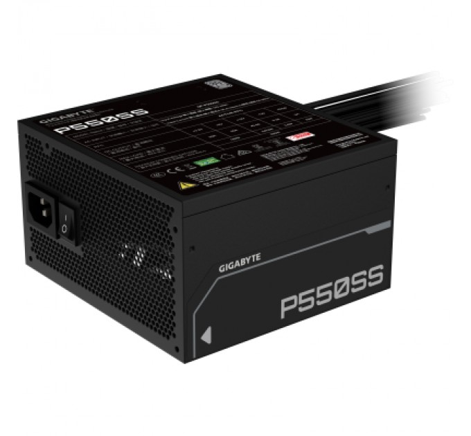 GIGABYTE Блок живлення GIGABYTE 550W (GP-P550SS)