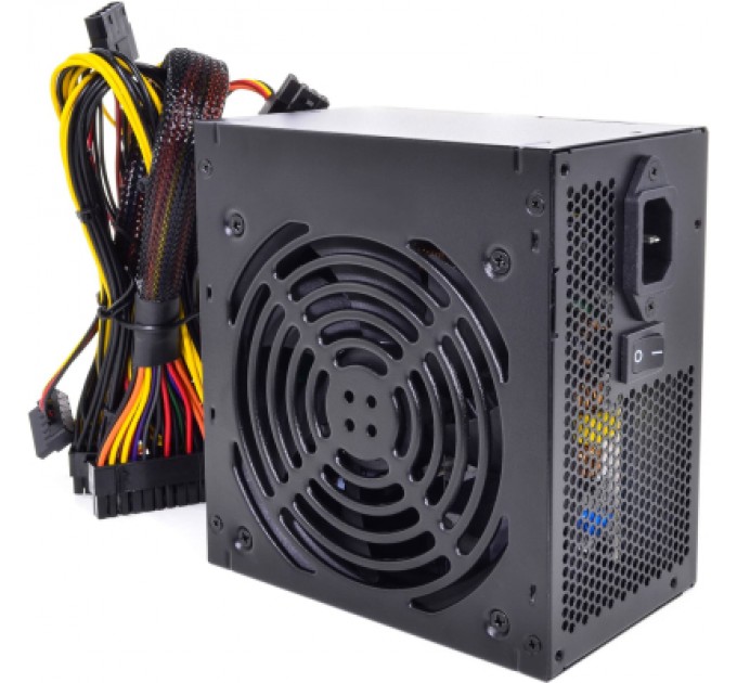 Qube Блок живлення Qube 700W (QBC-GPM-700W-80Bulk)