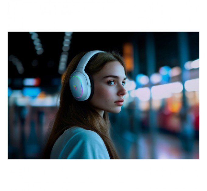 Razer Навушники Razer Barracuda X Chroma White (RZ04-05220200-R3M1)