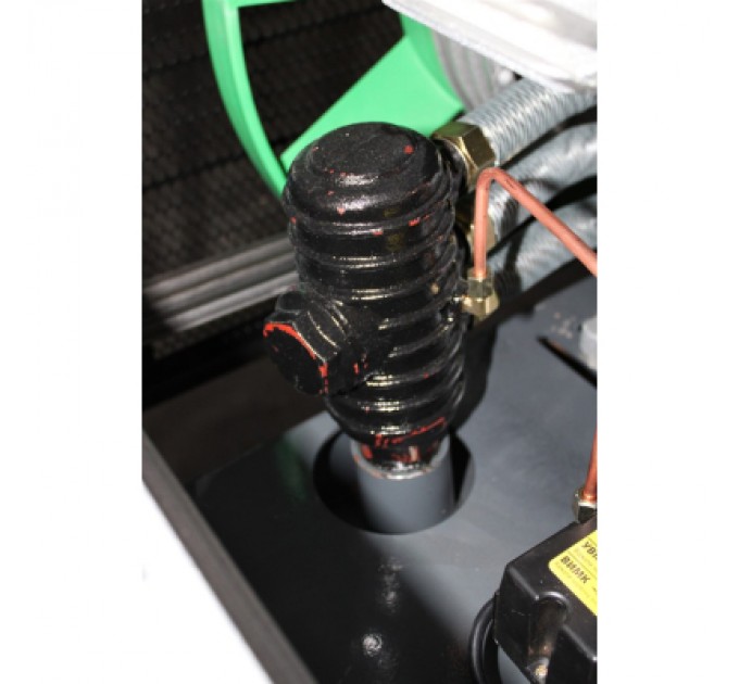 GTM Компресор GTM 300л, 2200/1500л/хв, 11кВт, 10бар, 380В, 3 циліндри V-под. (KCJ3100-300L)