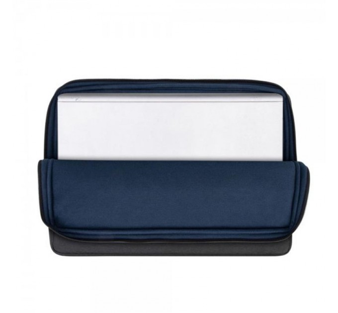 RivaCase Чехол для ноутбука Rivacase 7707 17.3" Black