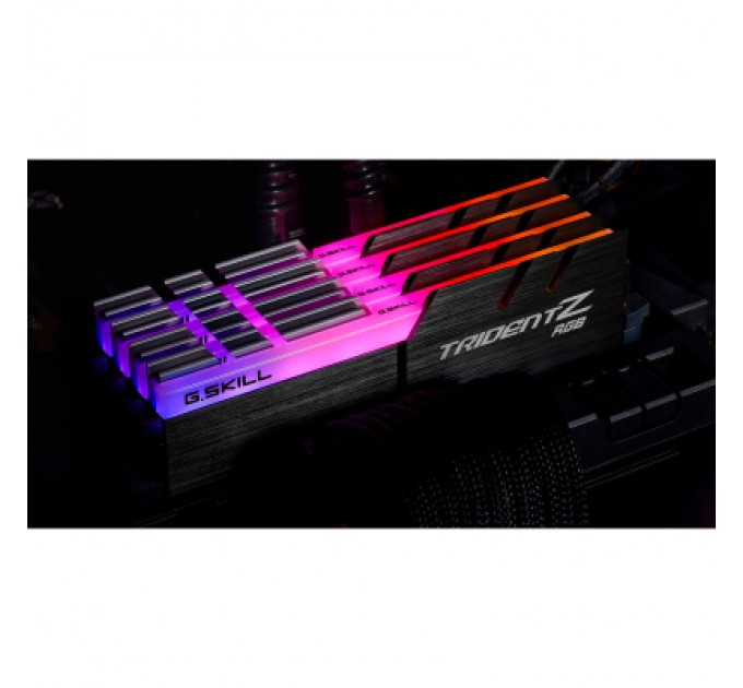 G.Skill Модуль пам'яті для комп'ютера DDR4 128GB (4x32GB) 3600 MHz Trident Z RGB G.Skill (F4-3600C18Q-128GTZR)