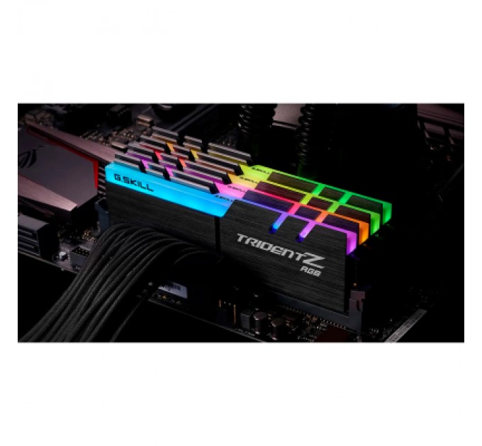 G.Skill Модуль пам'яті для комп'ютера DDR4 128GB (4x32GB) 3600 MHz Trident Z RGB G.Skill (F4-3600C18Q-128GTZR)