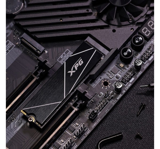 ADATA Накопичувач SSD M.2 2280 2TB ADATA (AGAMMIXS70B-2T-CS)