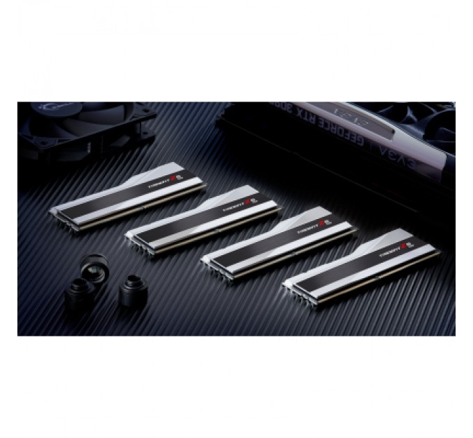 G.Skill Модуль пам'яті для комп'ютера DDR5 32GB (2x16GB) 6000 MHz Trident Z5 RGB Silver G.Skill (F5-6000J4040F16GX2-TZ5RS)