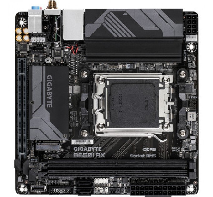 GIGABYTE Материнська плата GIGABYTE B650I AX