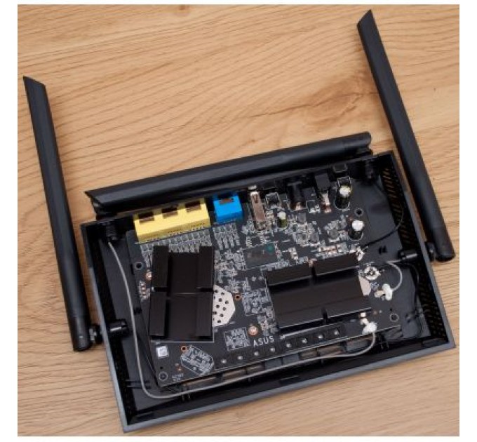 ASUS Маршрутизатор ASUS RT-AX53U